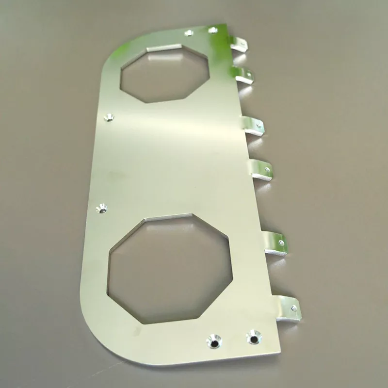 CNC-Elektrogehäuseblech